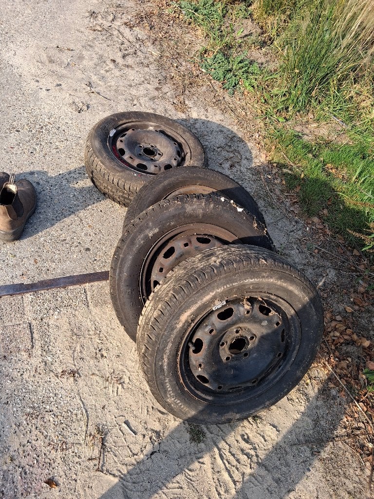 Velgen + band 15/70R14, Ophalen, Zo goed als nieuw, Overige onderwerpen