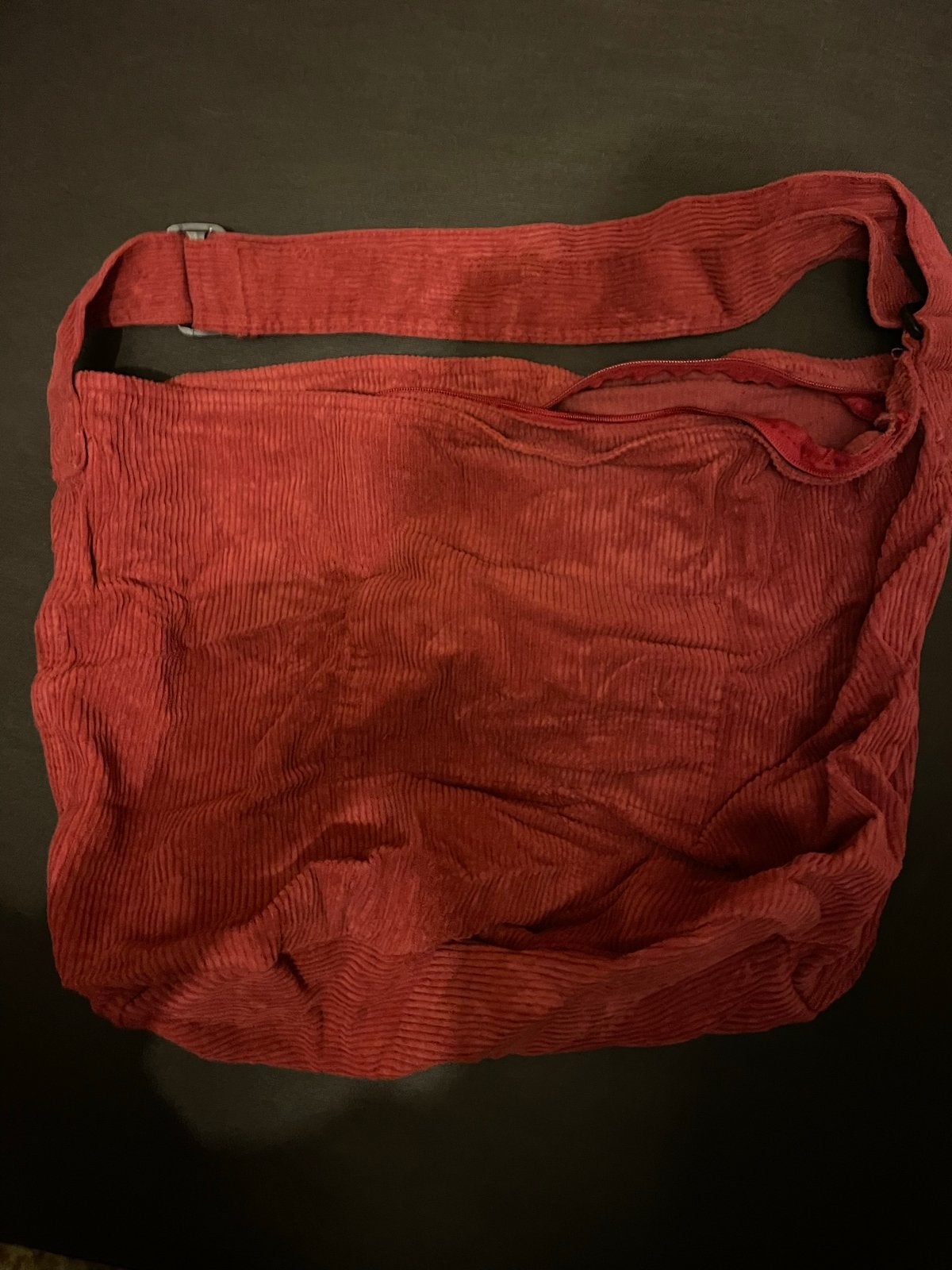 Gloednieuwe Bordeau Rode Tas met Ritssluiting, Ophalen of Verzenden, Nieuw, Rood, Handtas