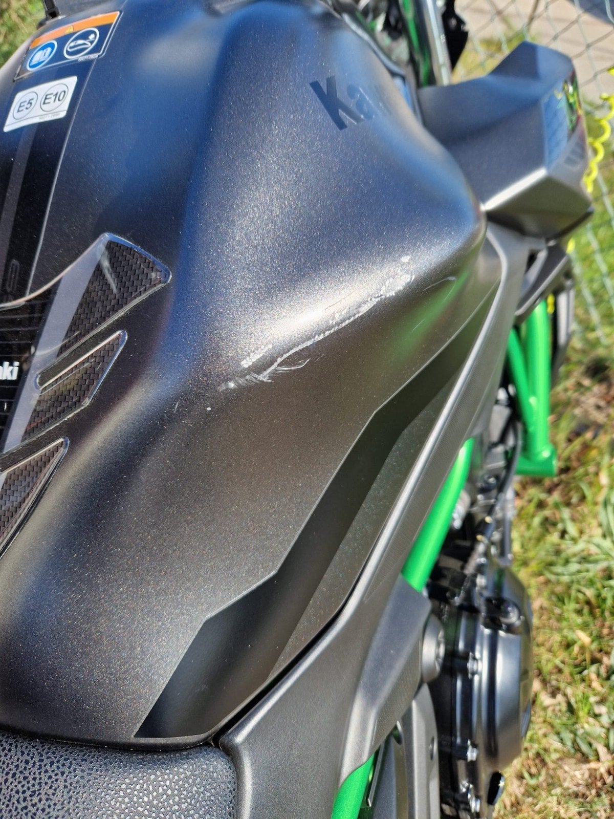 Kawasaki z650 tank, Motoren, Onderdelen | Kawasaki, Ophalen, Nieuw
