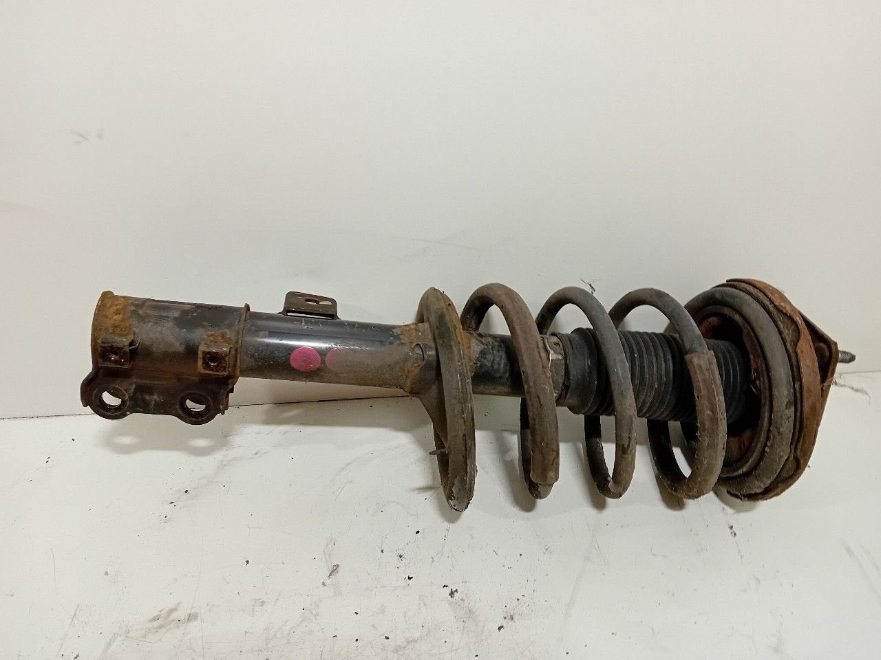 Veerpoot rechts voor Kia Magentis, Onderdelen@venauto.nl, Van der Ven Autorecycling B.V., Ettenseweg 76, 4706 PB Roosendaal, The Netherlands