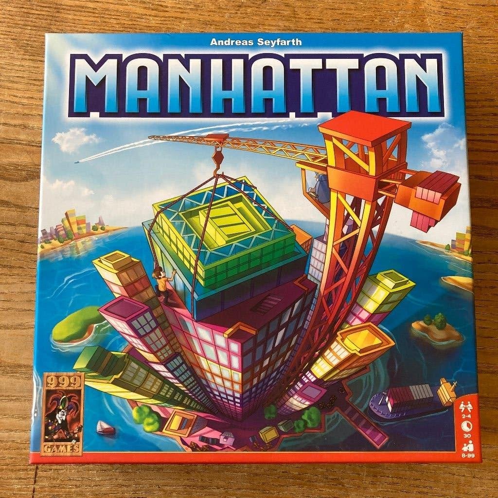 999 games - Manhattan (2-4 spelers, 8+jaar) zgan, Hobby en Vrije tijd, Een of twee spelers, Ophalen of Verzenden, Zo goed als nieuw