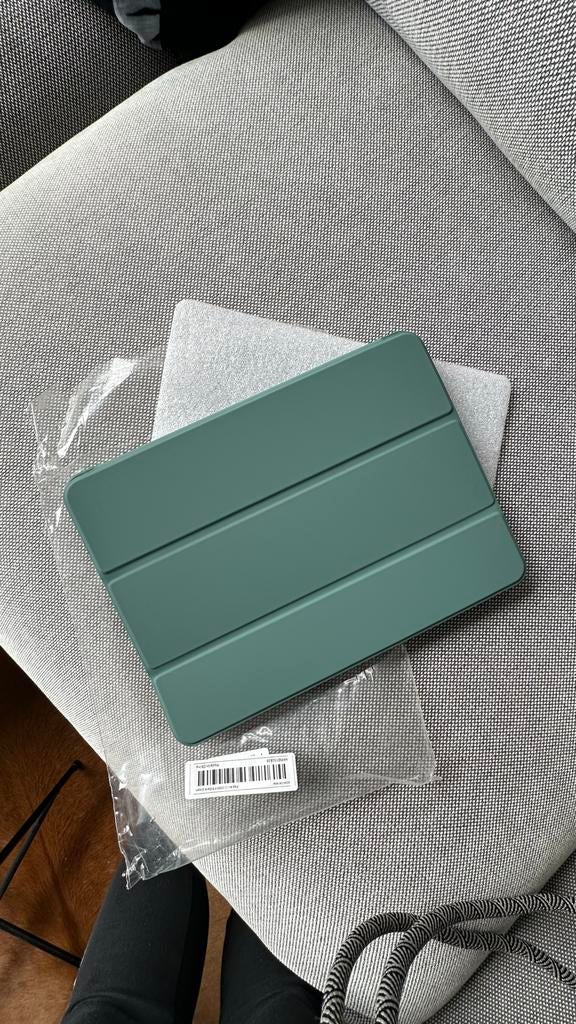 Nieuwe iPad Air 11 2025 M3 Hoes Groen - Ongebruikt, Ophalen of Verzenden, Nieuw, 11 inch, Bescherming voor- en achterkant