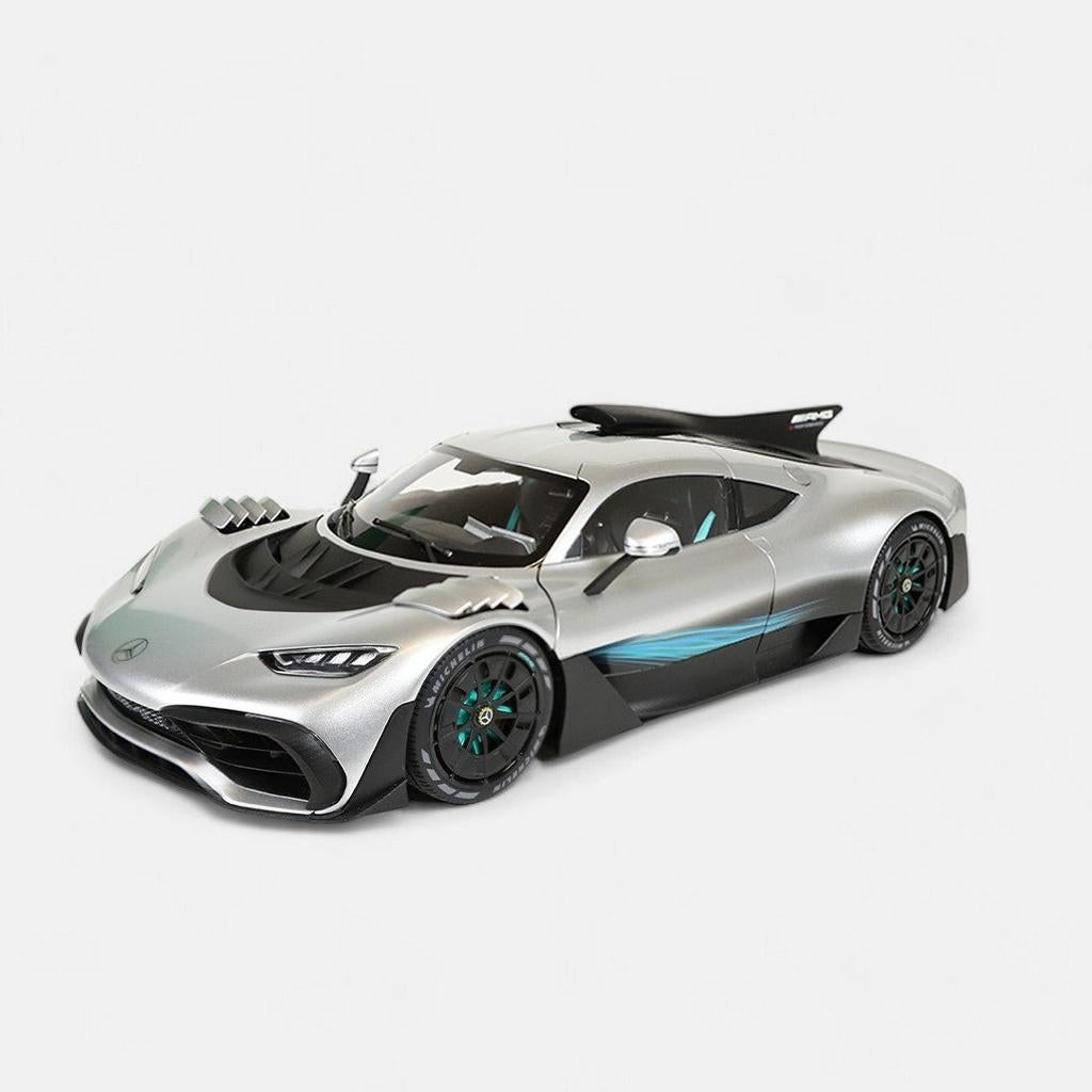 1:12 NZG
Mercedes-Benz AMG One
Hightech Silver Deko 1:12 Nie, Ophalen of Verzenden, Nieuw, 1:9 t/m 1:12, Auto