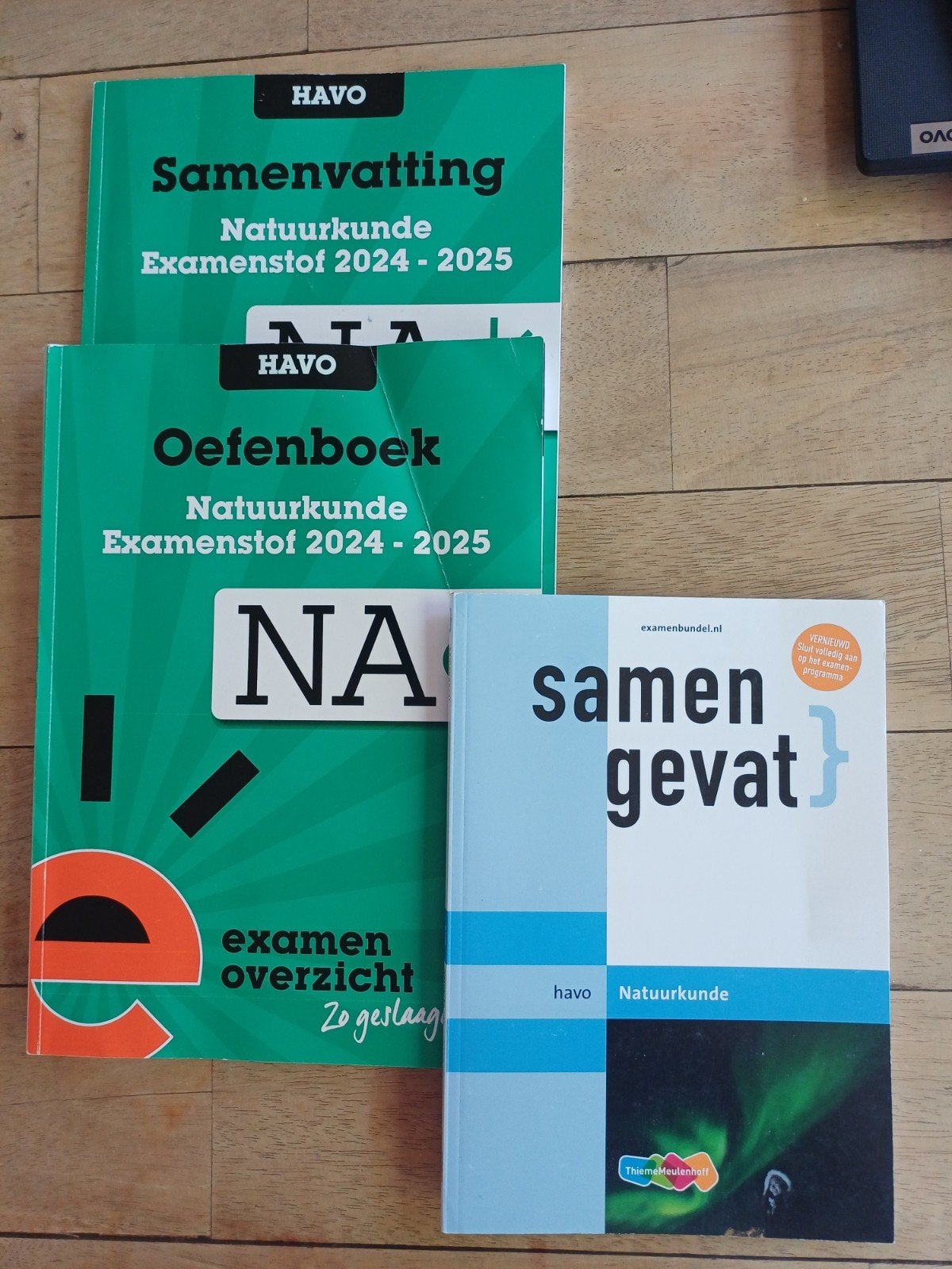 Examenbundel Natuurkunde Samengevat HAVO 2024-2025, Ophalen of Verzenden, Zo goed als nieuw, HAVO, Natuurkunde