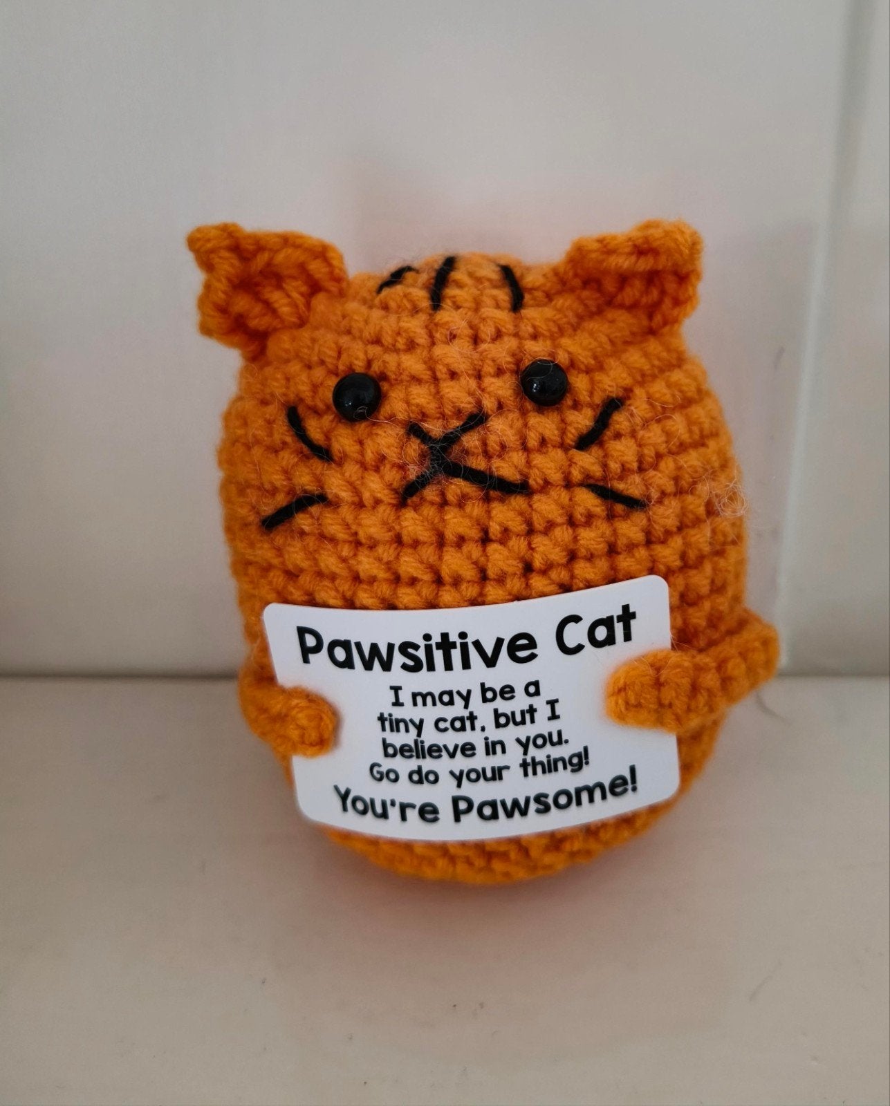 Gehaakt katje - Pawsitive Cat - 8,5x7 cm, Ophalen of Verzenden, Nieuw, Oranje, Textiel