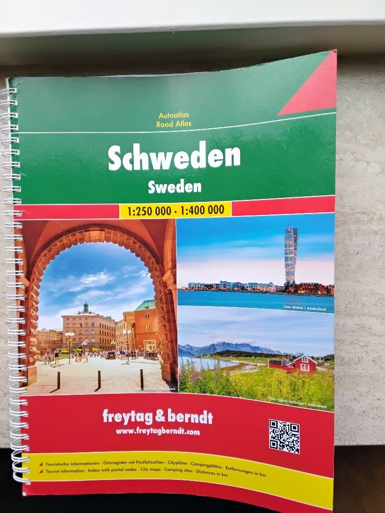 Landkaart Zweden van €25,00 voor €10,00, Onbekend, Overige atlassen, 2000 tot heden, Zo goed als nieuw