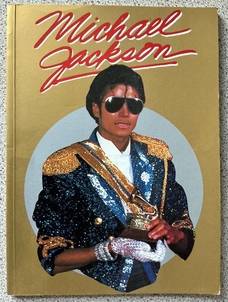 Michael Jackson fotoboek 1984 - van Holkema (NL), Ophalen of Verzenden, Gelezen, Artiest, Van Holtema
