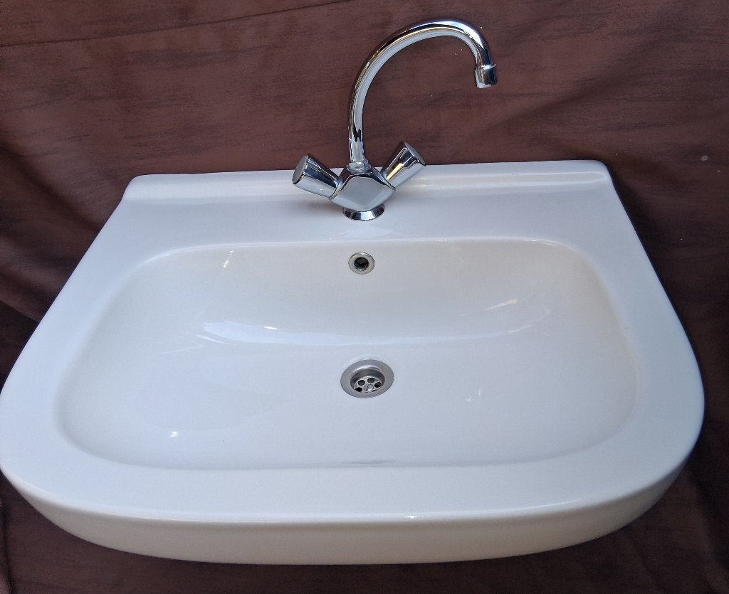 Wastafel Sphinx met kraan, Zo goed als nieuw, Doe-het-zelf en Verbouw, Sanitair, Ophalen of Verzenden, Zo goed als nieuw, Chroom