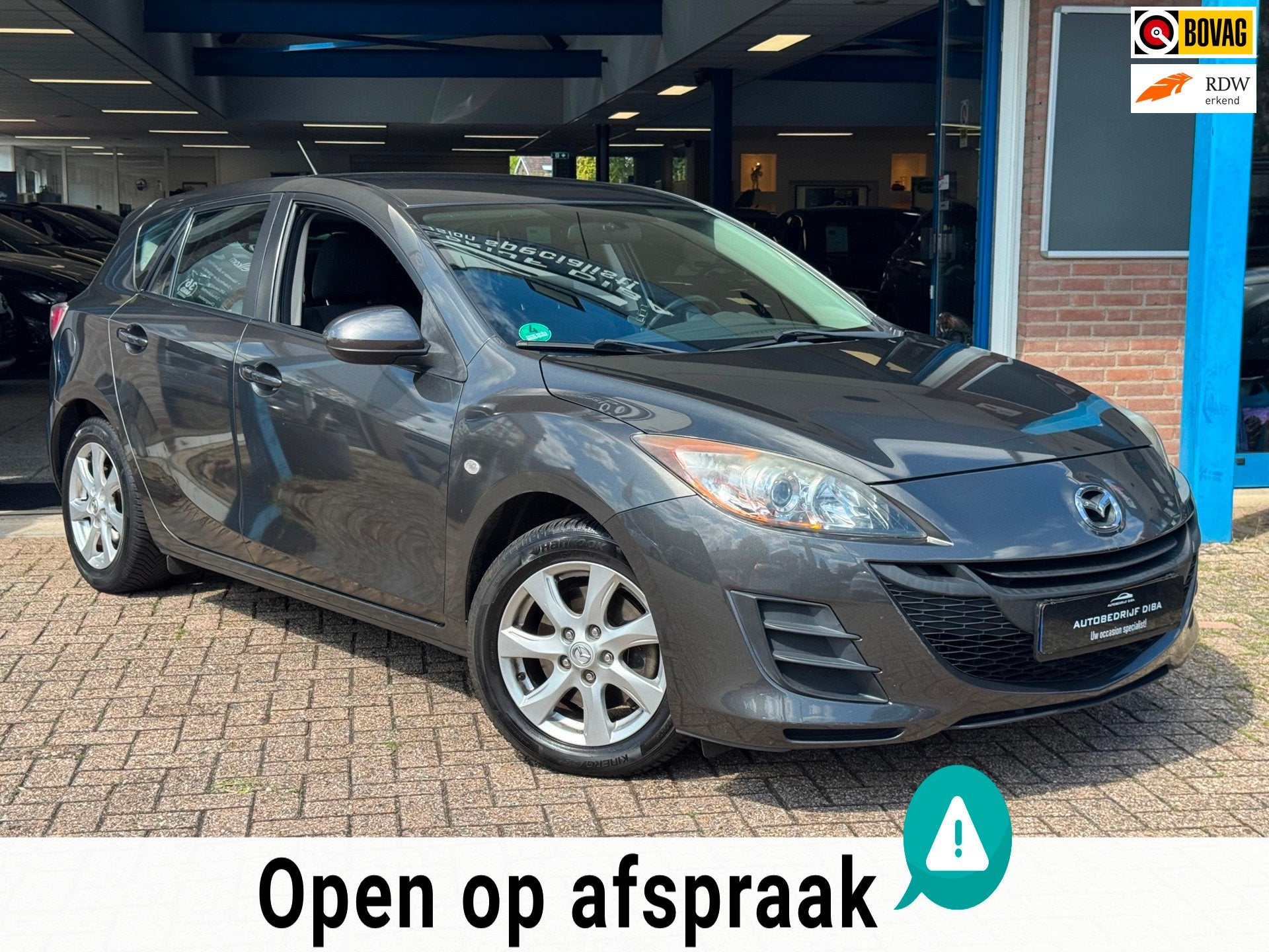 Mazda 3 2.0 Limited 2011 Zwart AUT CLIMA Trekh NAP!, Auto's, Mazda, Stof, Gebruikt, 4 cilinders, 150 pk