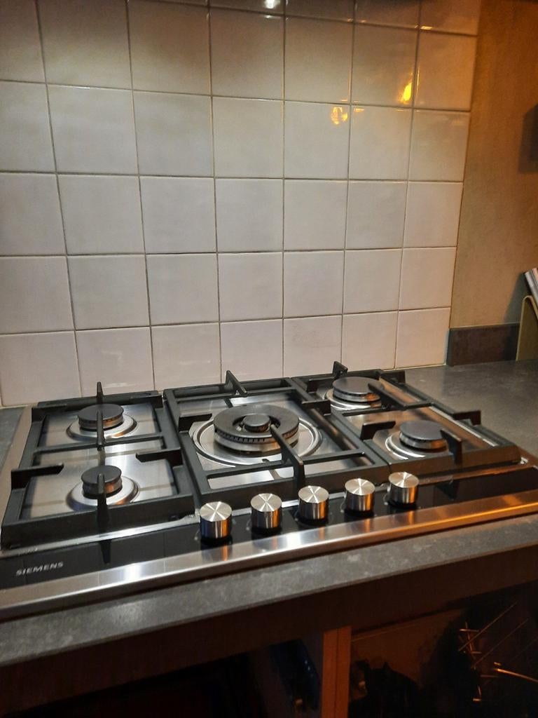 Siemens gas kookplaat 5 pits branders, Witgoed en Apparatuur, Fornuizen, Gebruikt, Minder dan 85 cm, Ophalen of Verzenden, Inbouw