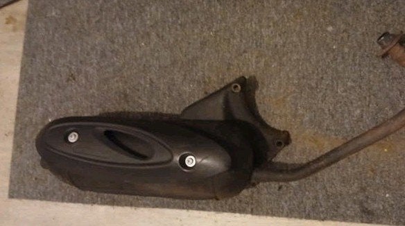Piaggio zip en fly uitlaat, Fietsen en Brommers, Ophalen of Verzenden, Zo goed als nieuw