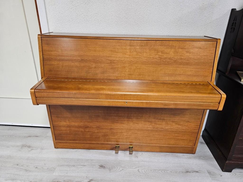 W. Hoffmann piano voor €750,-, Ophalen, Gebruikt, Nvt, Nvt