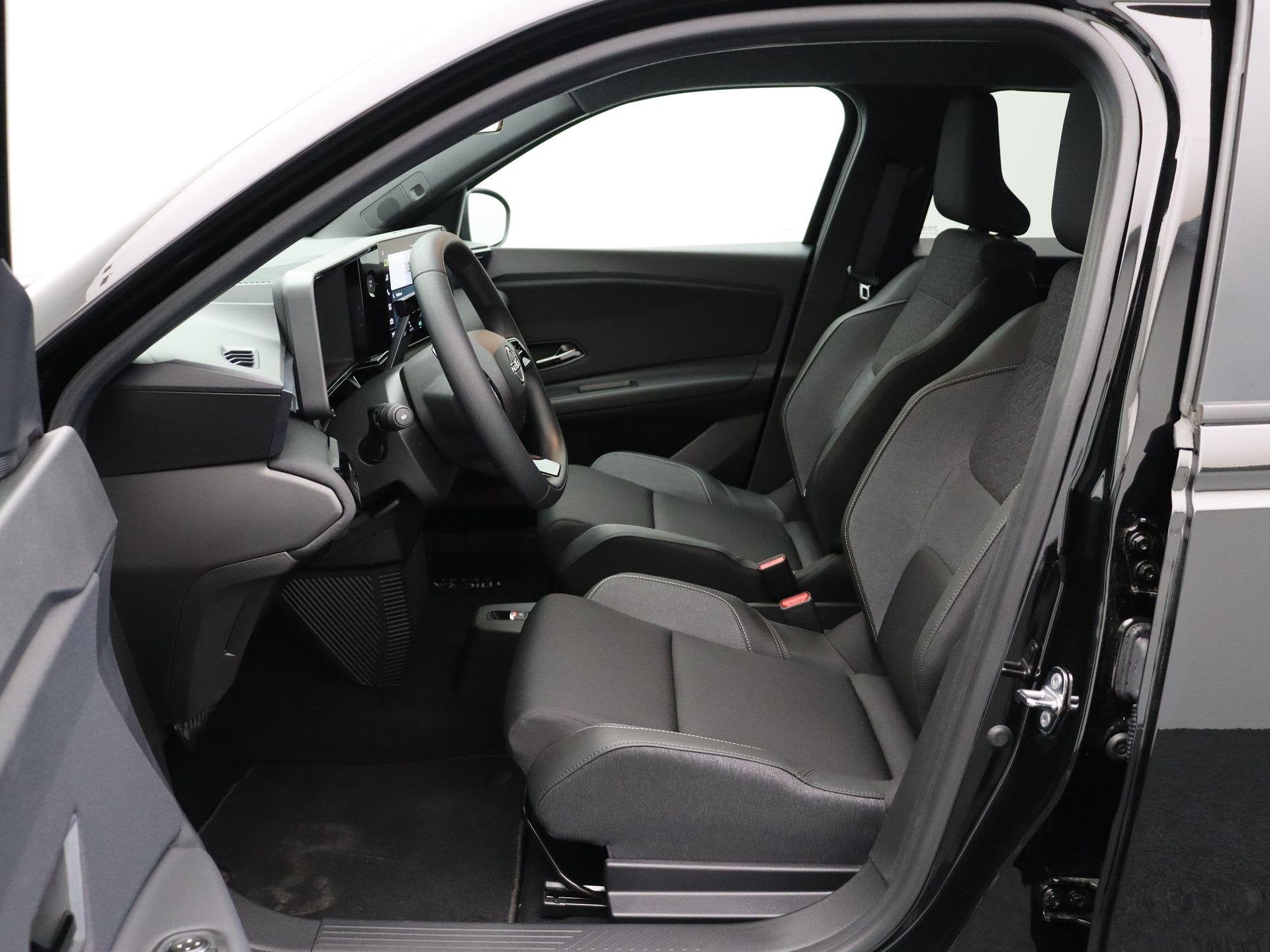 Nissan Micra AKARI 40 kWh 120pk | Midnight Pack | Uniek bij, Auto's, Dealer onderhouden, Stof, 317 km, Nieuw