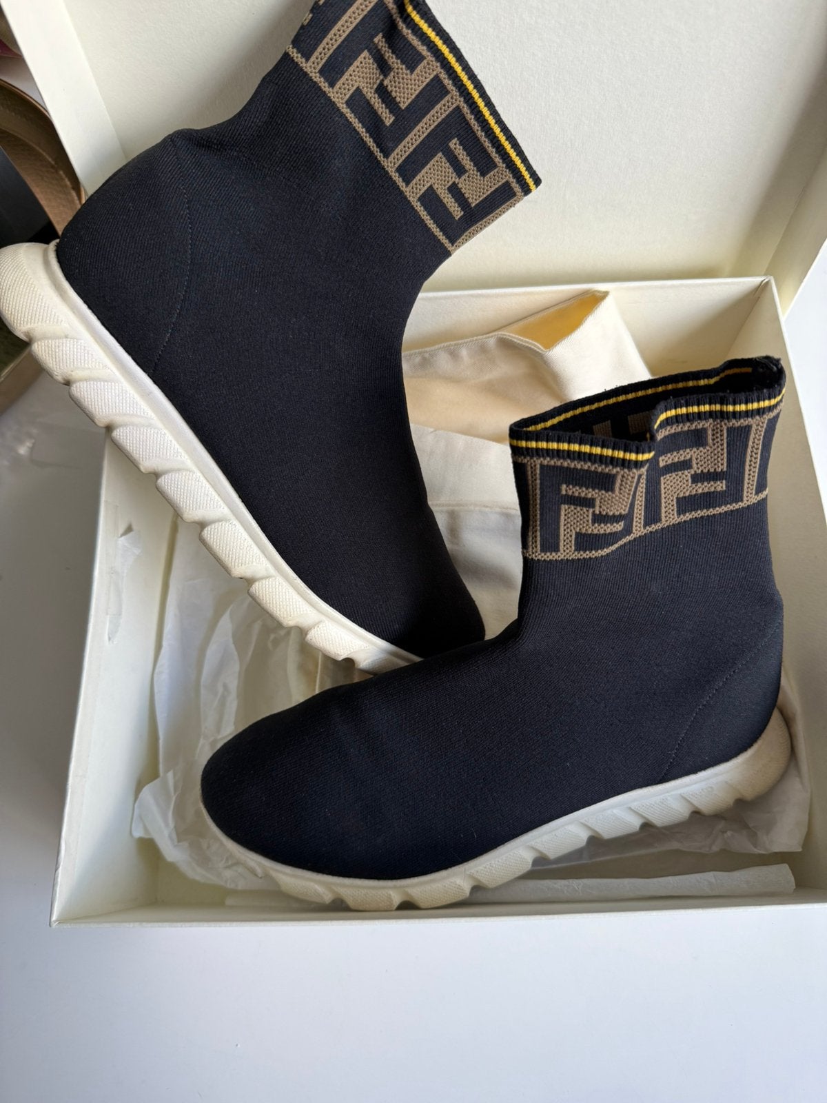 Fendi dames sneaker, Ophalen, Zwart, Sneakers of Gympen, Gedragen