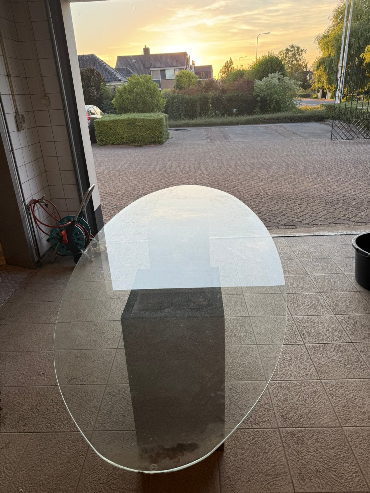 Tuintafel glazen blad, stenen onderstel, Tuin en Terras, Tuintafels, Ophalen, Zo goed als nieuw, Rechthoekig, Aluminium