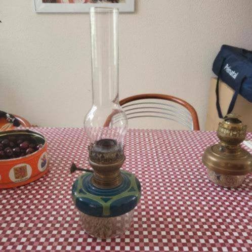 Zeer bijzondere antieke olielamp, Antiek en Kunst, Ophalen of Verzenden