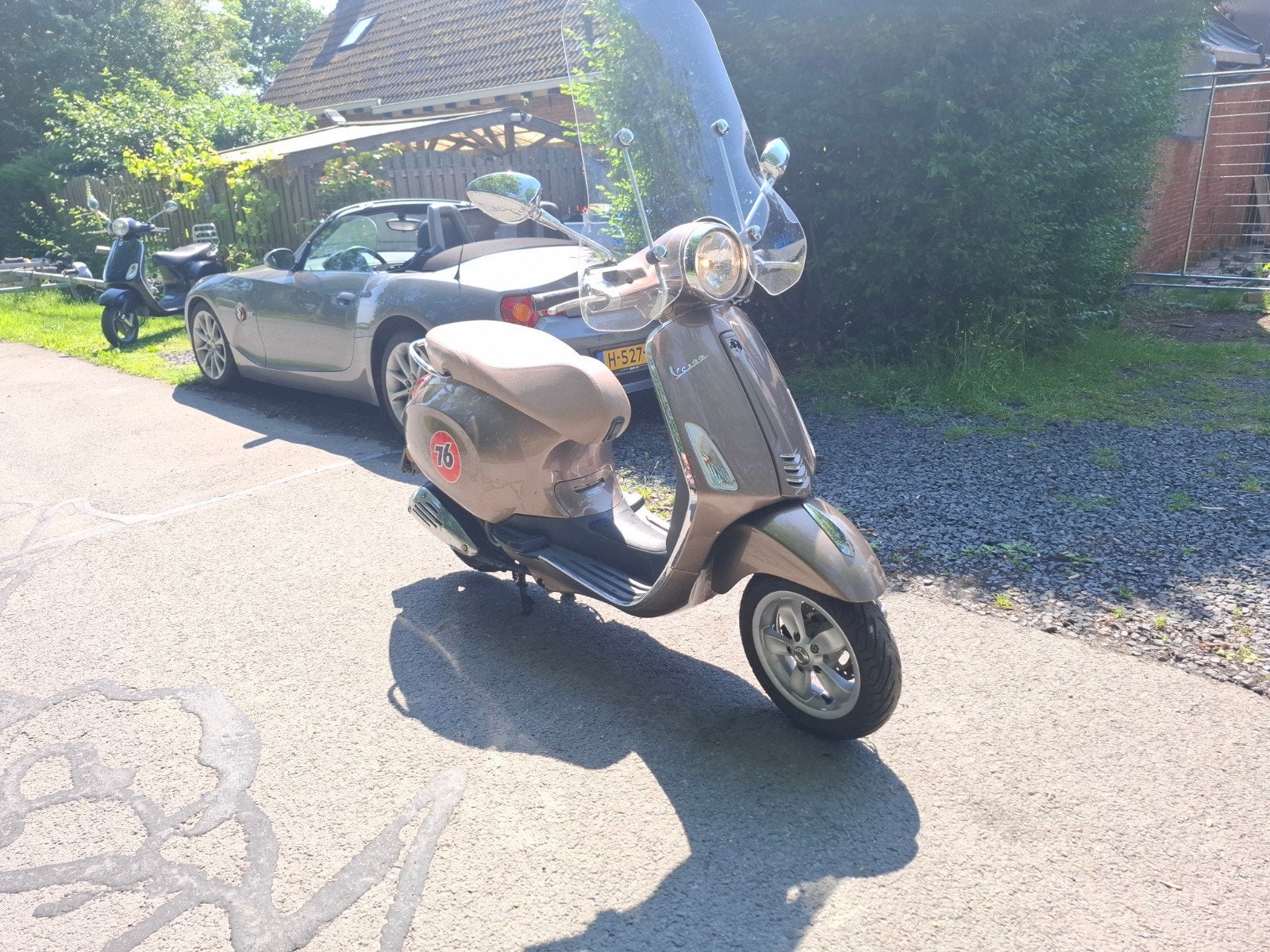 Koopje, mooie vespa primavera weinig km, Fietsen en Brommers, Ophalen, Maximaal 45 km/u, Primavera, Zo goed als nieuw