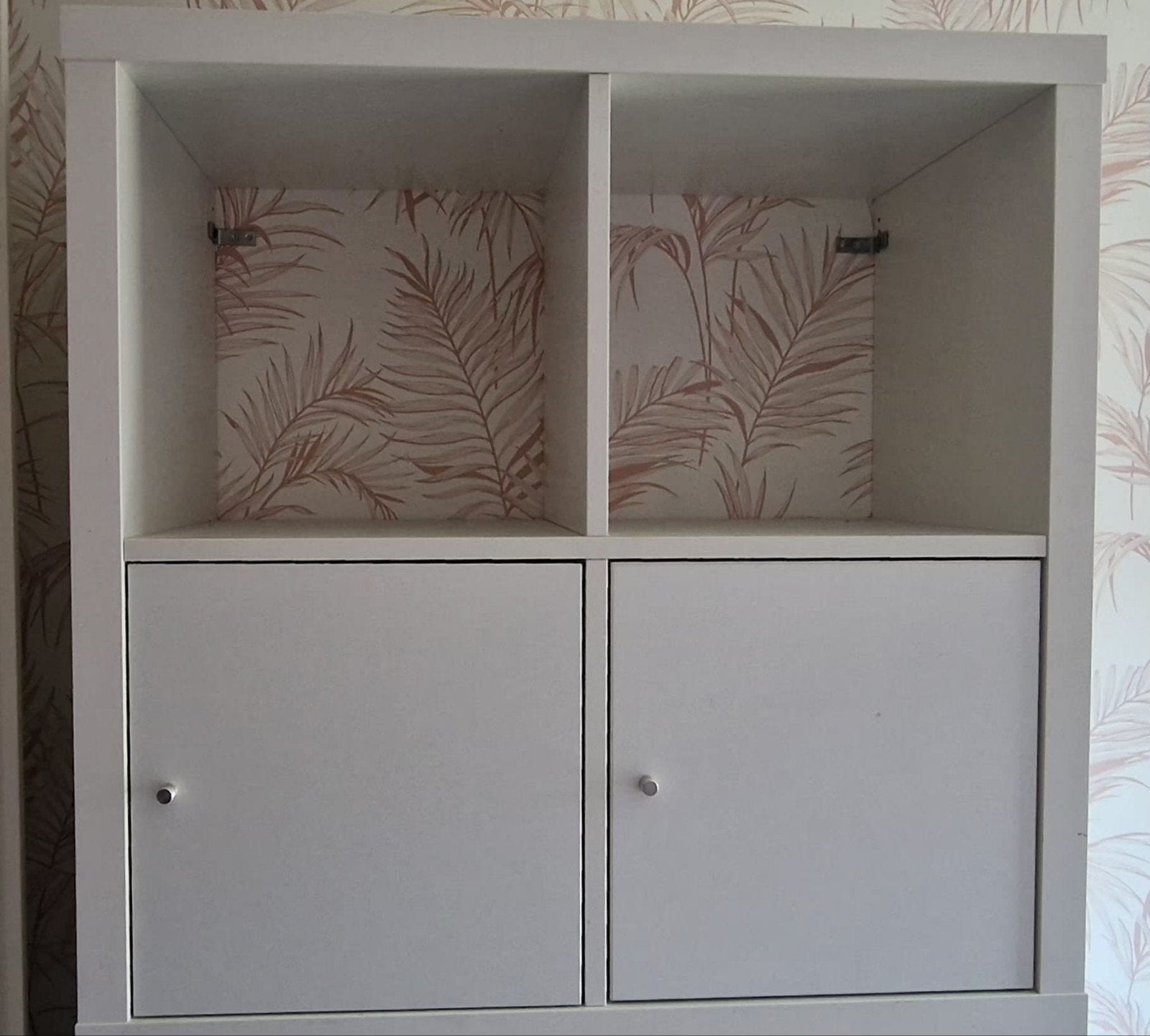 Ikea vakkenkast Kallax, incl. 2 deurtjes, Ophalen, Zo goed als nieuw