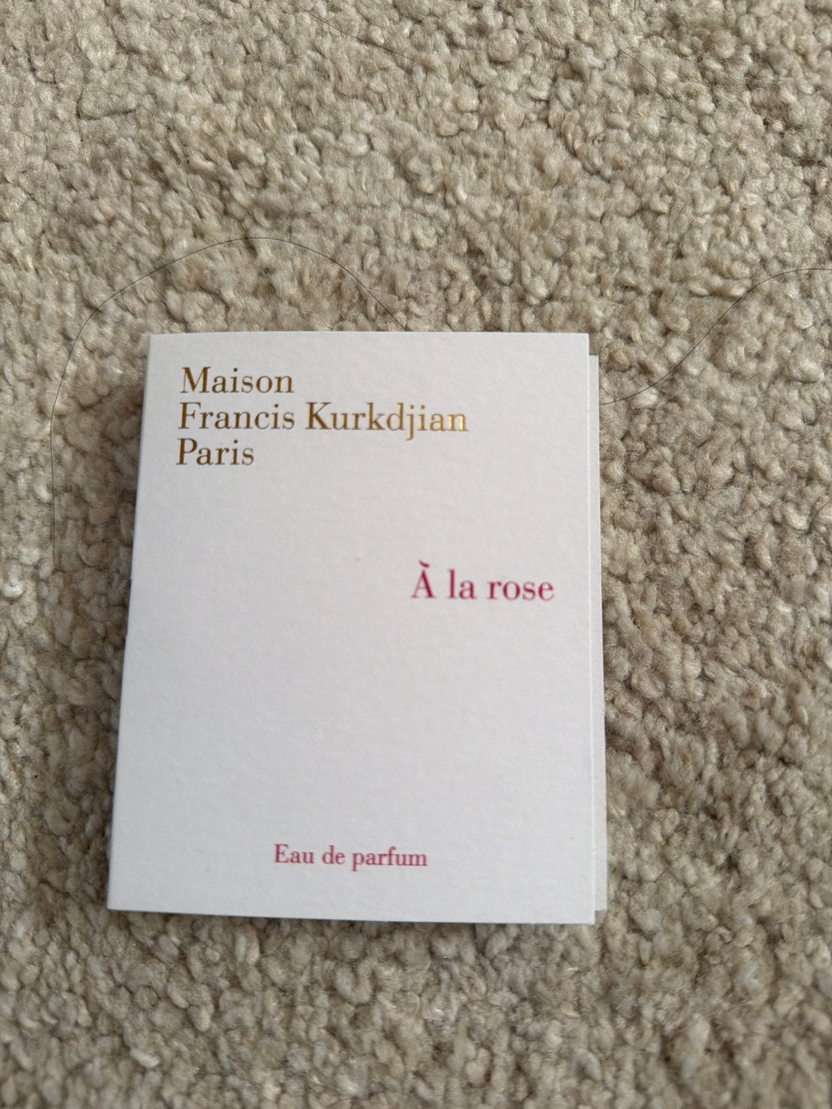 Maison Francis Kurkdjian À la rose Eau de Parfum sample, Sieraden, Tassen en Uiterlijk, Uiterlijk | Parfum, Ophalen of Verzenden