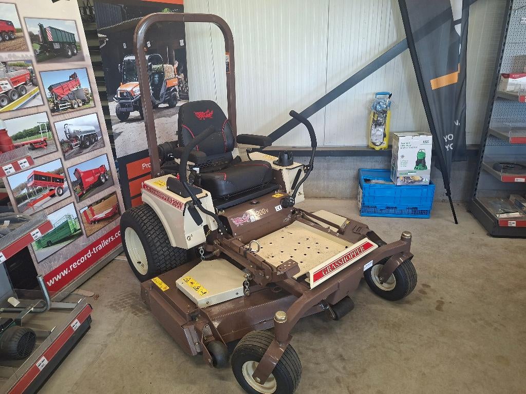 grasshopper 200V, Ophalen, Zo goed als nieuw, 120 cm of meer