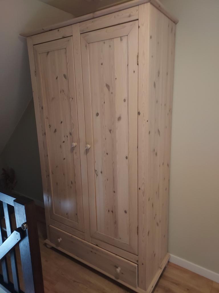 Blank houten kledingkast, Met deur(en), 100 tot 150 cm, 200 cm of meer, Ophalen of Verzenden