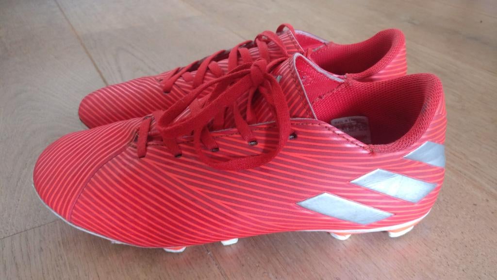 Adidas voetbalschoenen 40 voetbal schoenen jongen, Sport en Fitness, Voetbal, Ophalen, Gebruikt, Maat XS of kleiner, Schoenen