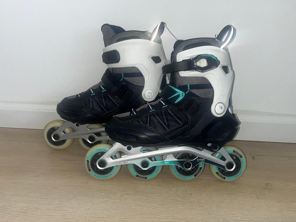 Oxelo inline skates maat 40.5 - Zo goed als nieuw, Verstelbaar, Zo goed als nieuw, Inline skates 4 wielen, Dames