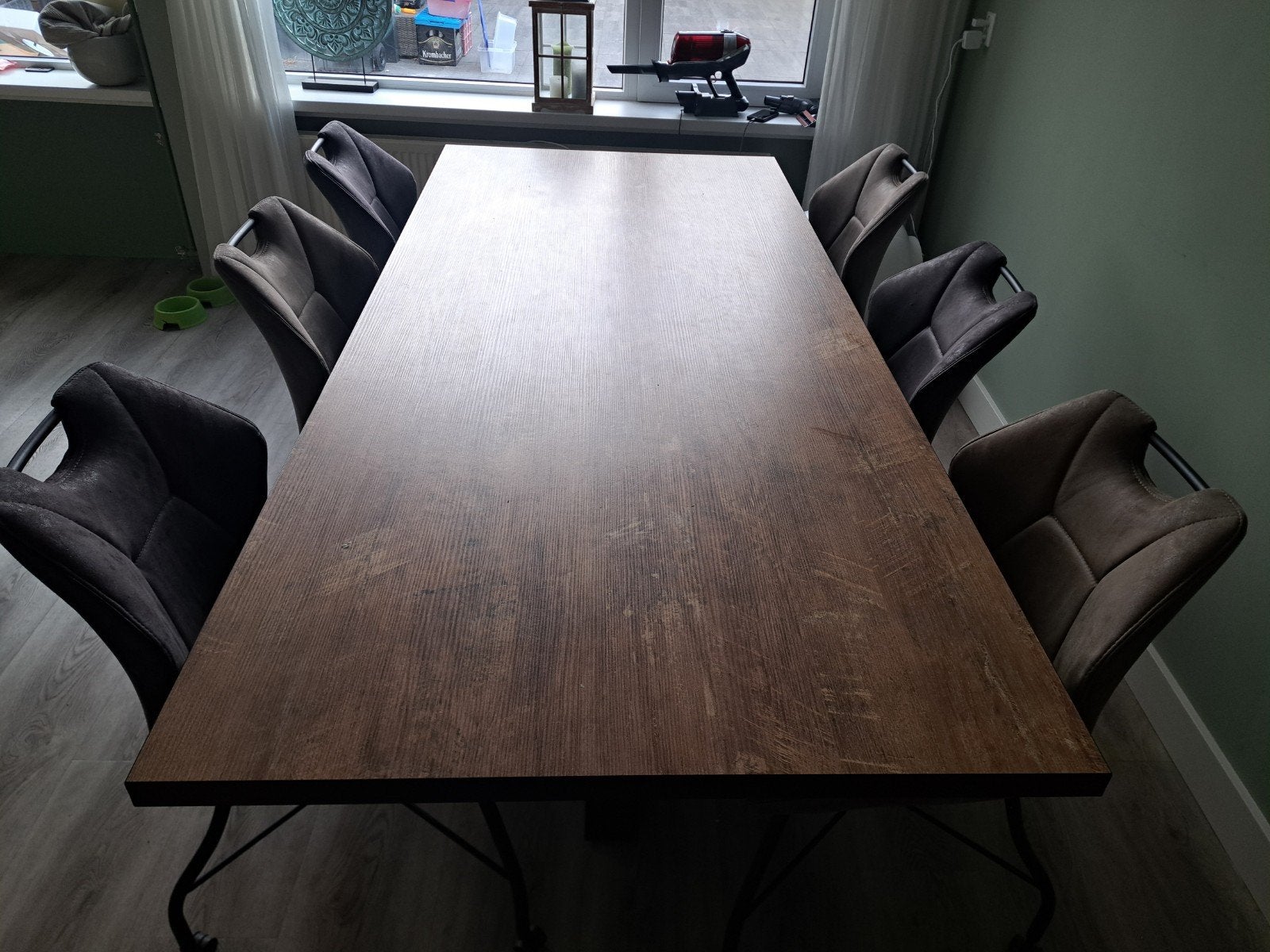 Mendiga eettafel met 8 stoelen (4x grijs, 4x olijfgroen), Gebruikt, 100 tot 150 cm, Modern, Industrieel, 200 cm of meer