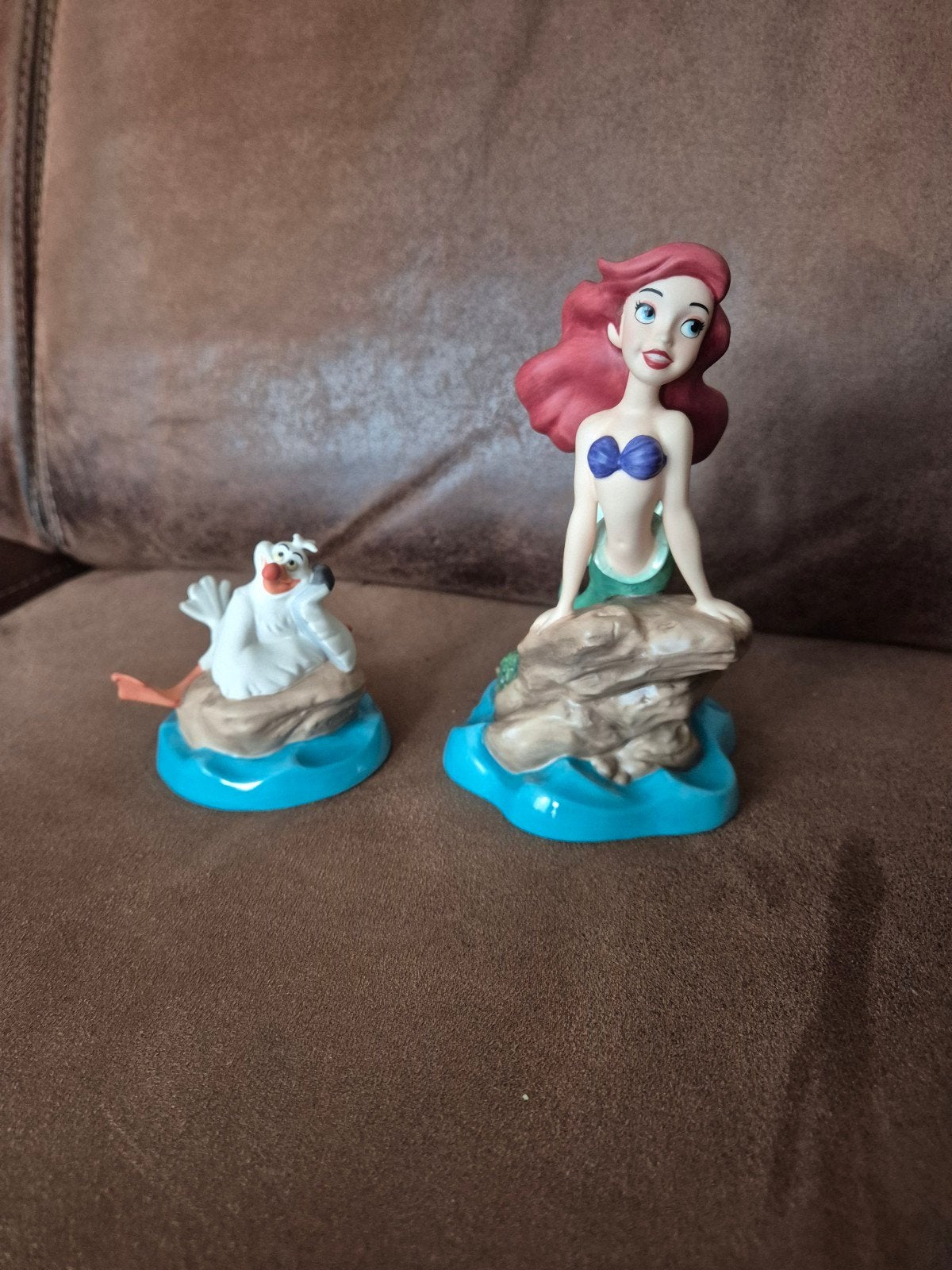 WDCC Disney De Kleine Zeemeermin Ariel & Jutter Beeldjes, Ophalen, Zo goed als nieuw, Beeldje of Figuurtje