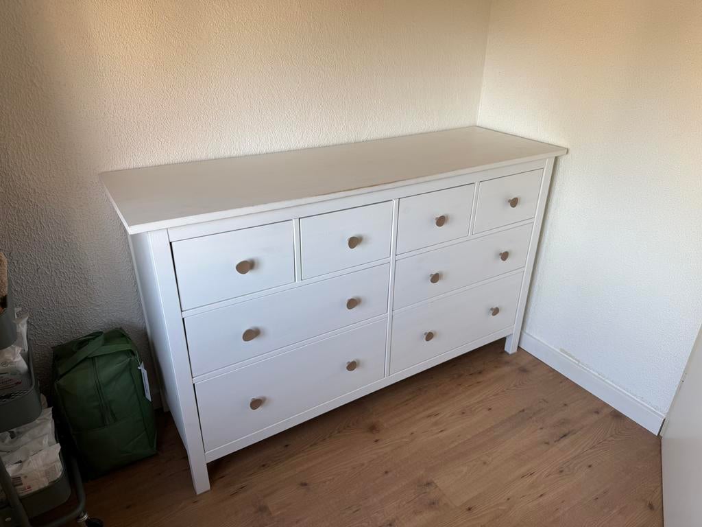 Hemnes ladekast wit, Huis en Inrichting, Kasten | Dressoirs, Ophalen, Zo goed als nieuw, 25 tot 50 cm