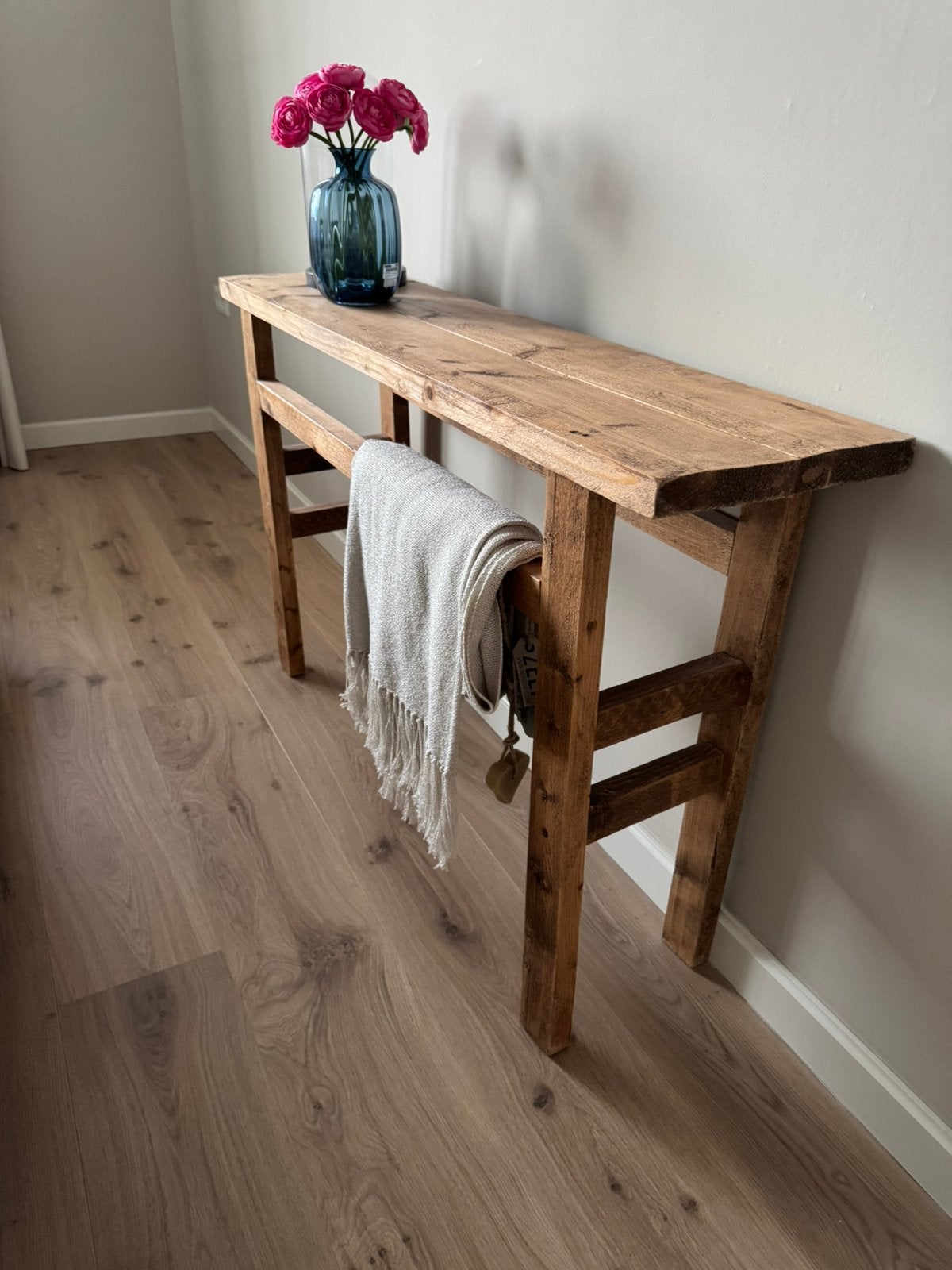 Side table, Ophalen of Verzenden, Zo goed als nieuw