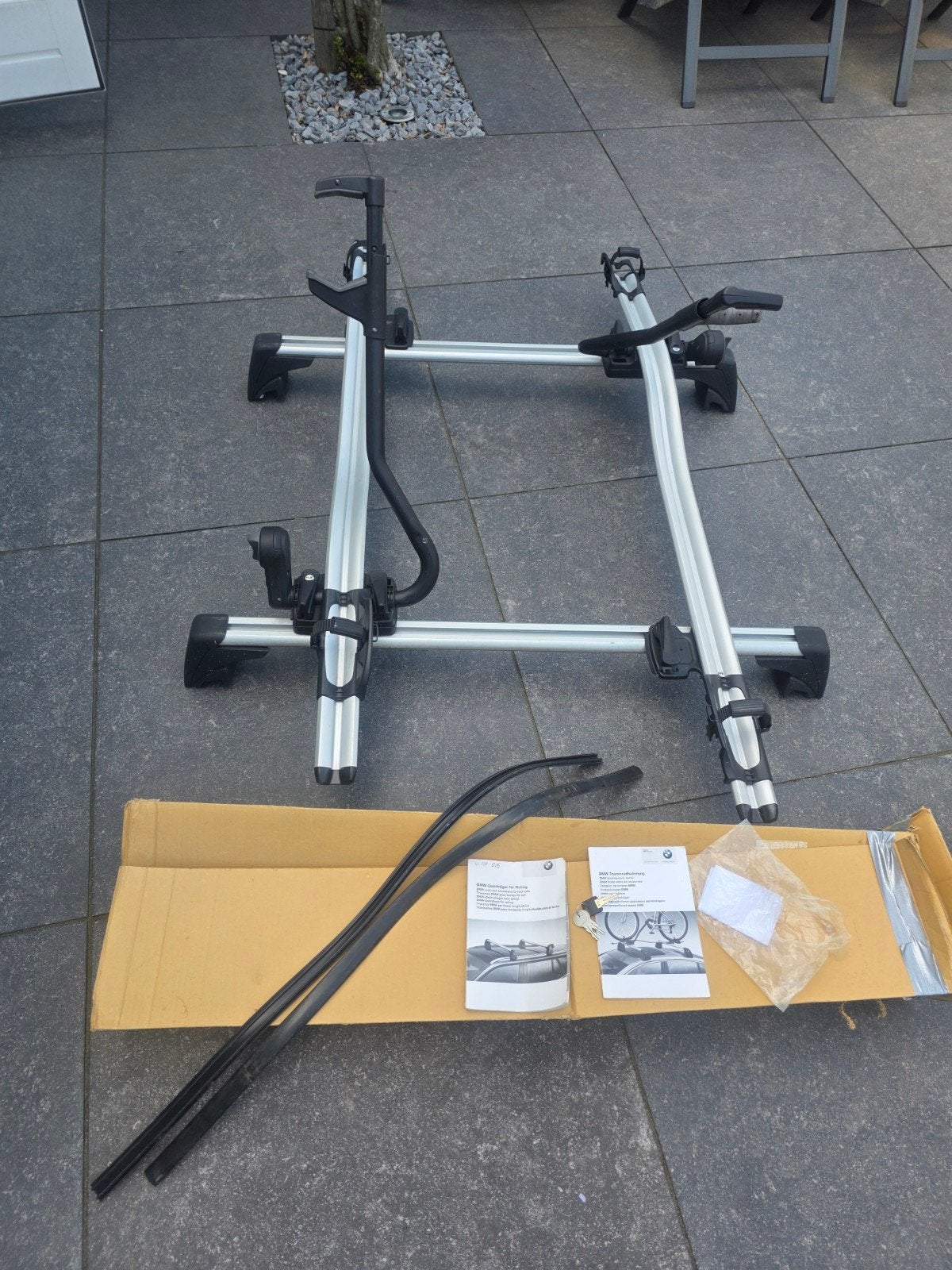 bmw dakdrager /fietsdrager, Ophalen, Gebruikt, Dakdrager, 2 fietsen