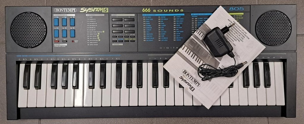 Keyboard Bontempi System 5 BT805, Ophalen of Verzenden, Zo goed als nieuw, 61 toetsen, Overige merken