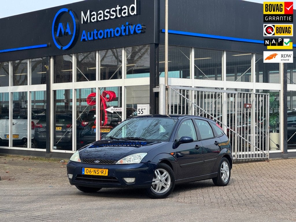Ford Focus 1.6-16V Trend comfortabel en betrouwbaar NWE APK, 1596 cc, 101 pk, Gebruikt, Blauw