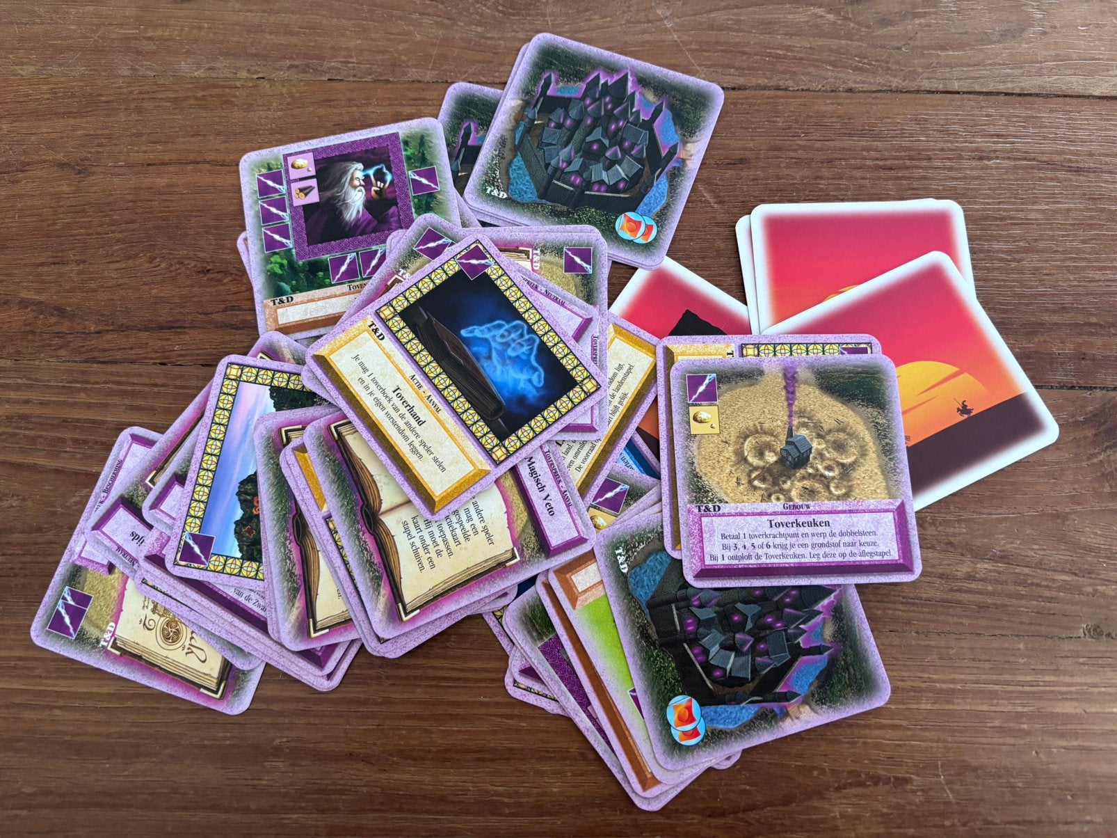Kaartspel Catan; uitbreiding tovenaars en draken, Ophalen of Verzenden, Gebruikt