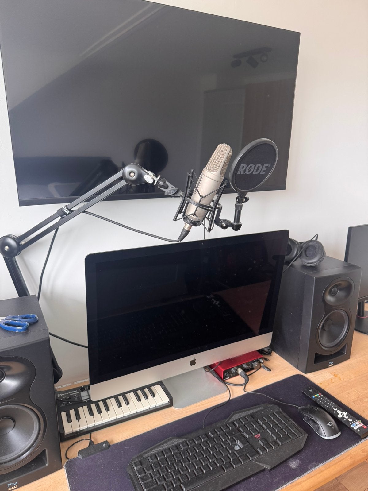 Thuisstudio / Gaming Setup – Alles in één koop – €950, Computers en Software, Desktop Pc's, Ophalen, Zo goed als nieuw, Gaming