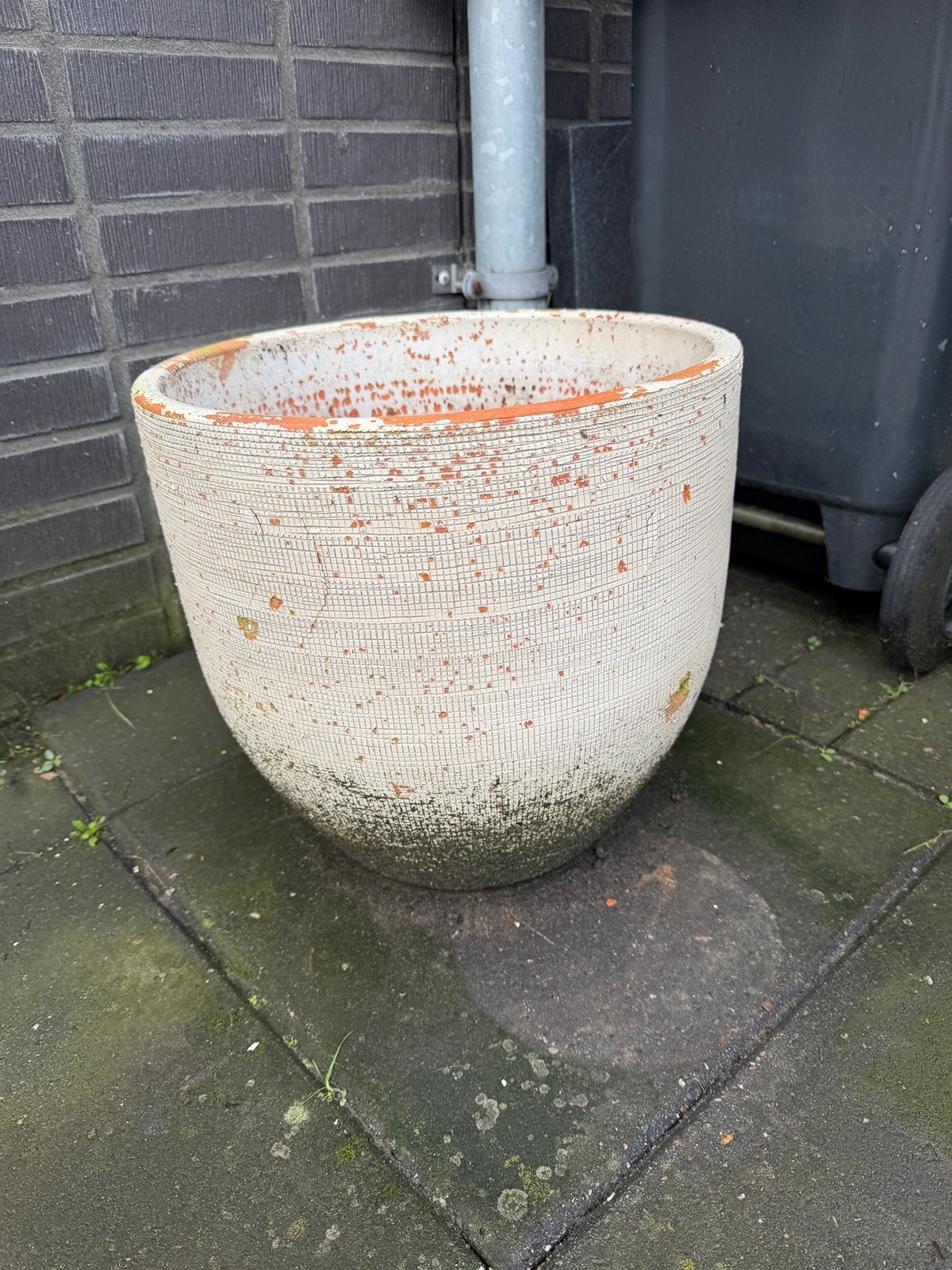 Grote bloempot gratis - opknappertje, Ophalen