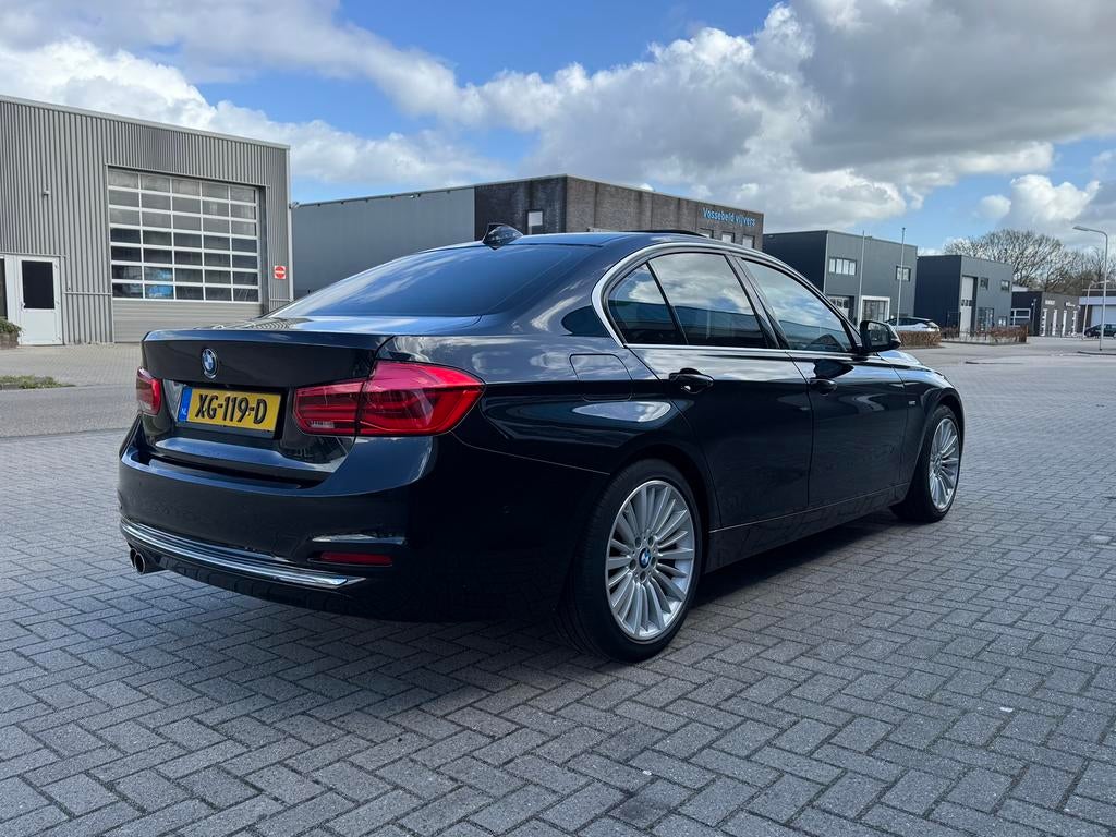 BMW 3-Serie 320i Luxury Edition / schuifdak/ leader, Auto's, 1998 cc, Achterwielaandrijving, 1800 kg, 4 cilinders