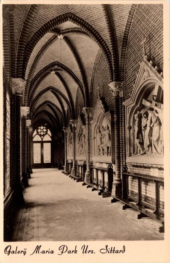 Basiliek Sittard - 4 ansichtkaarten, Verzenden, 1940 tot 1960, Ongelopen, Limburg
