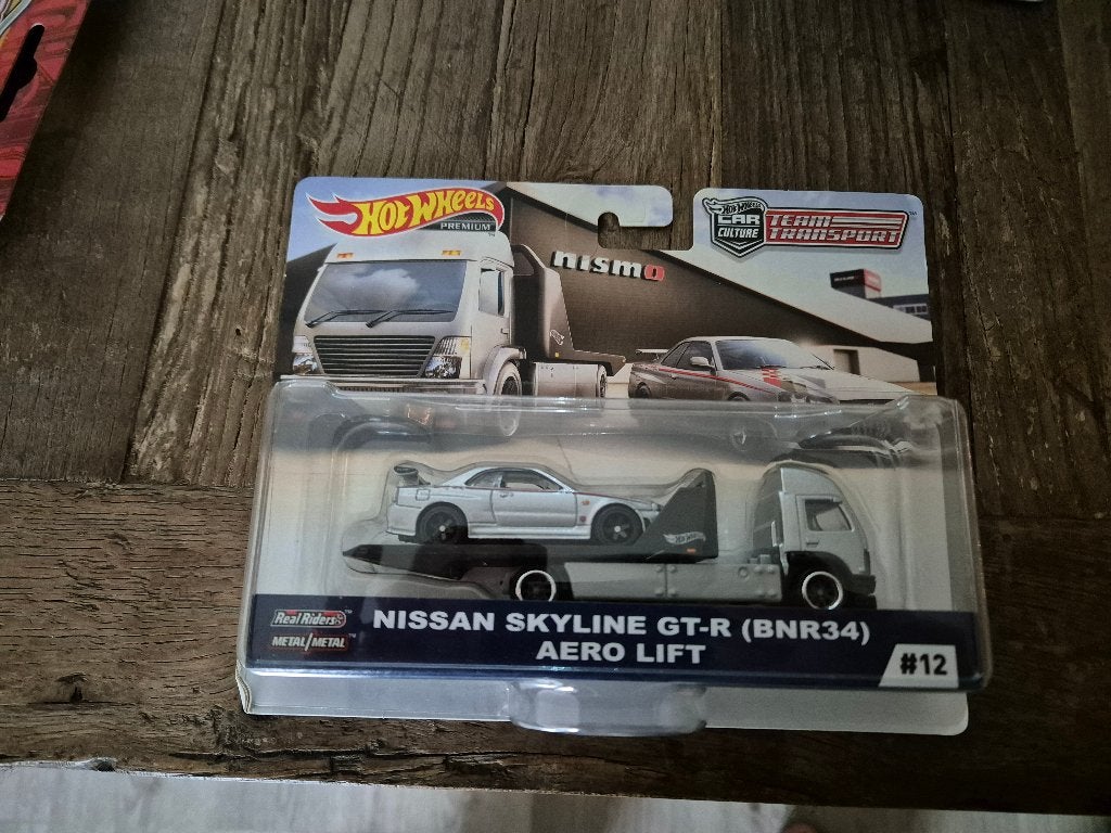 Hot Wheels Team Transport Nissan Skyline GT-R BNR34 Aero Lif, Ophalen of Verzenden, Nieuw, Auto