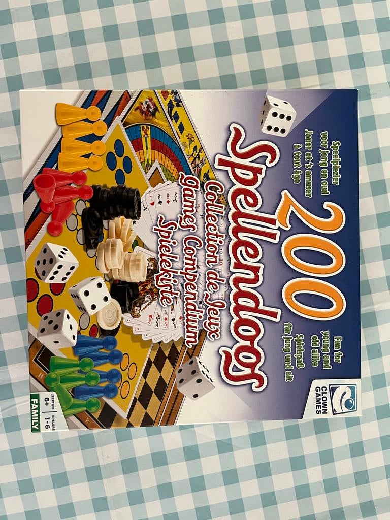 200 Spellendoos - Nieuw en Compleet, Hobby en Vrije tijd, Gezelschapsspellen | Bordspellen, Een of twee spelers, Ophalen of Verzenden