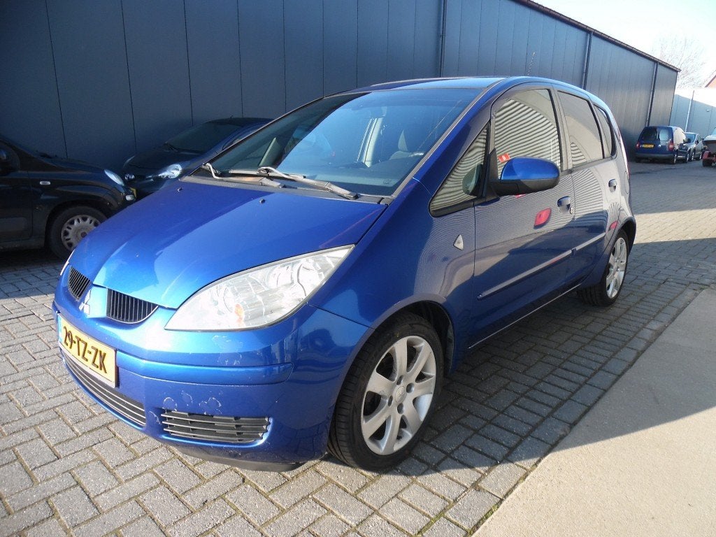 Mitsubishi COLT 1.5 D'AZUR, Auto's, Voorwielaandrijving, 970 kg, 40 €/maand, 4 cilinders