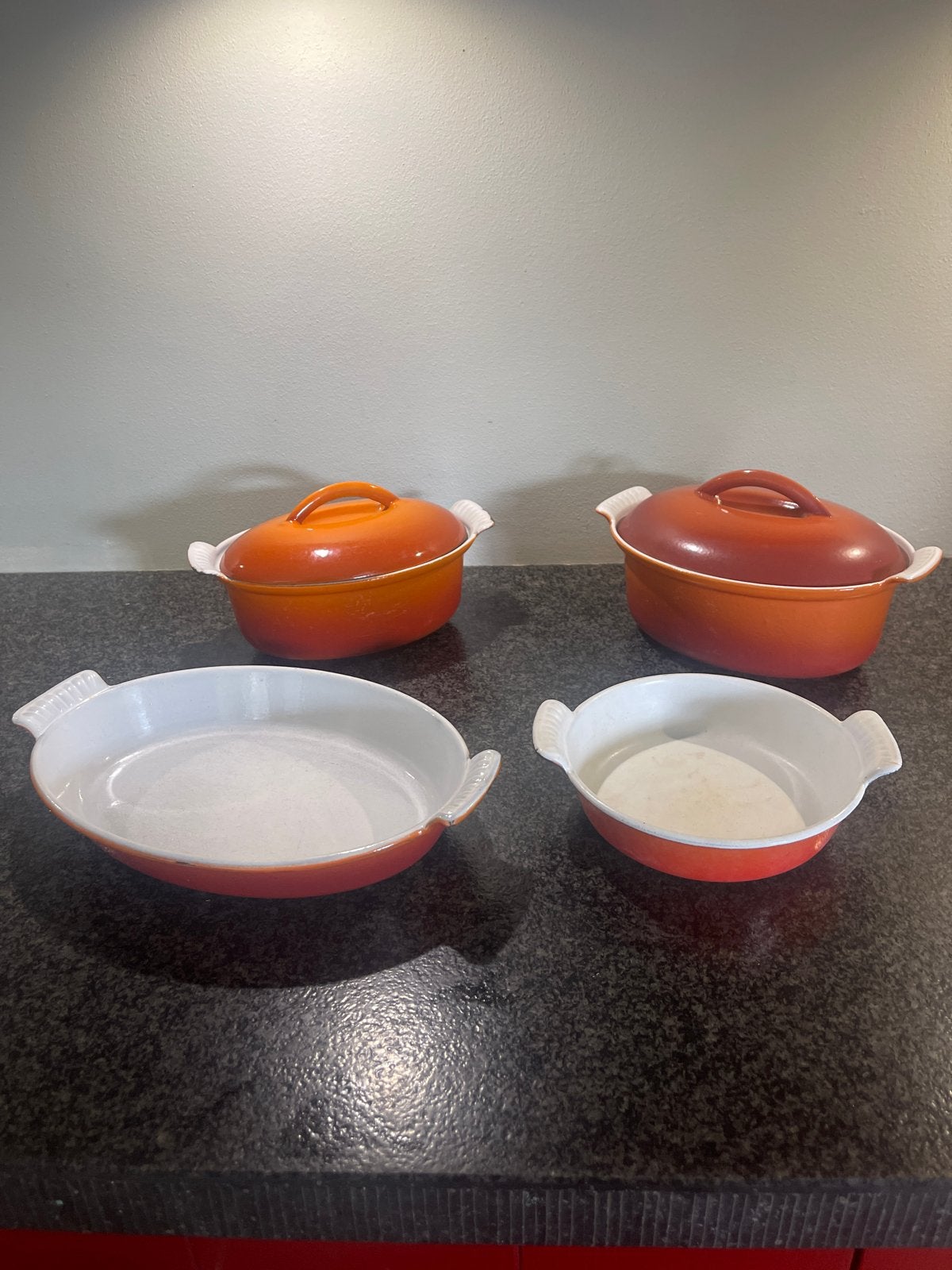 Set van 4 geëmailleerde ovenschalen/pannetjes, Gebruikt, Met deksel, Overige typen, Ophalen of Verzenden