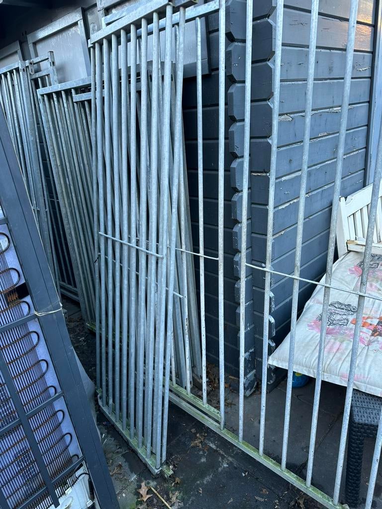 13 nette gegalvaniseerde kennel delen / panelen, Dieren en Toebehoren, Ophalen, Hondenkennel, 110 cm of meer, 100 cm of meer