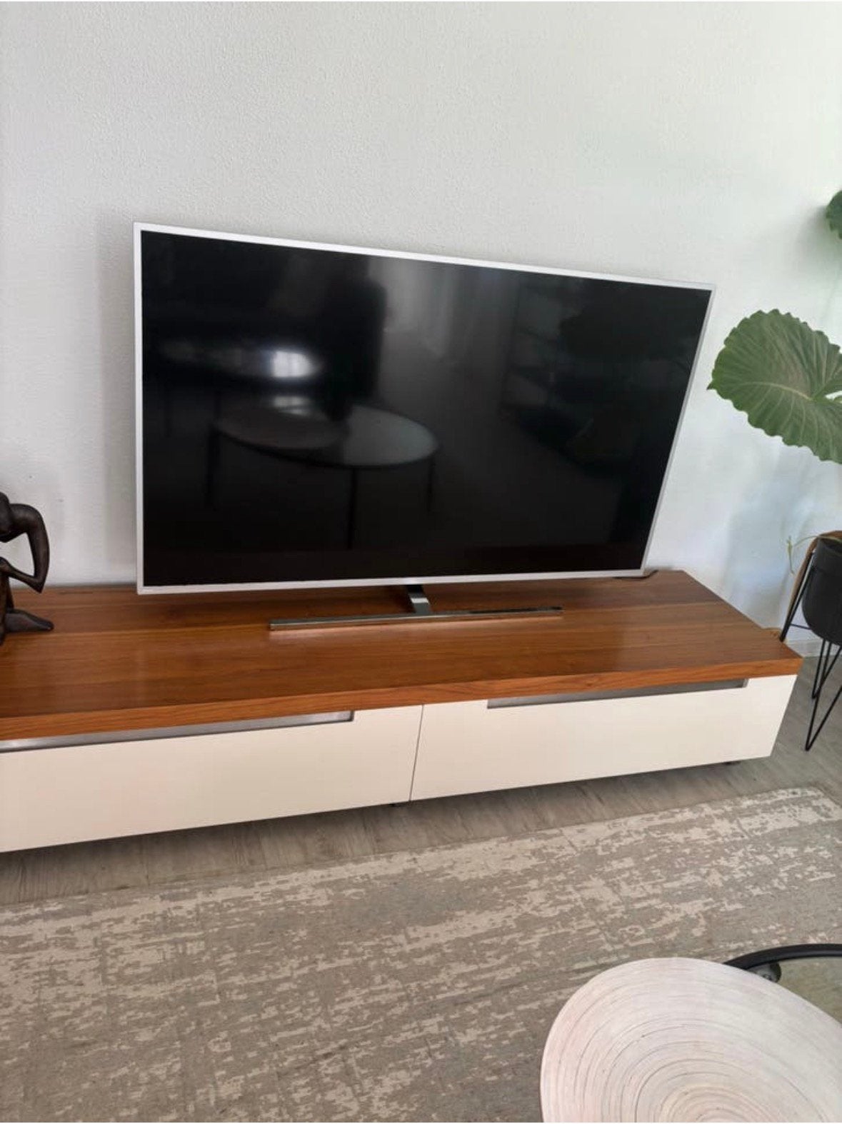 Tv meubel handgemaakt, Ophalen, Zo goed als nieuw