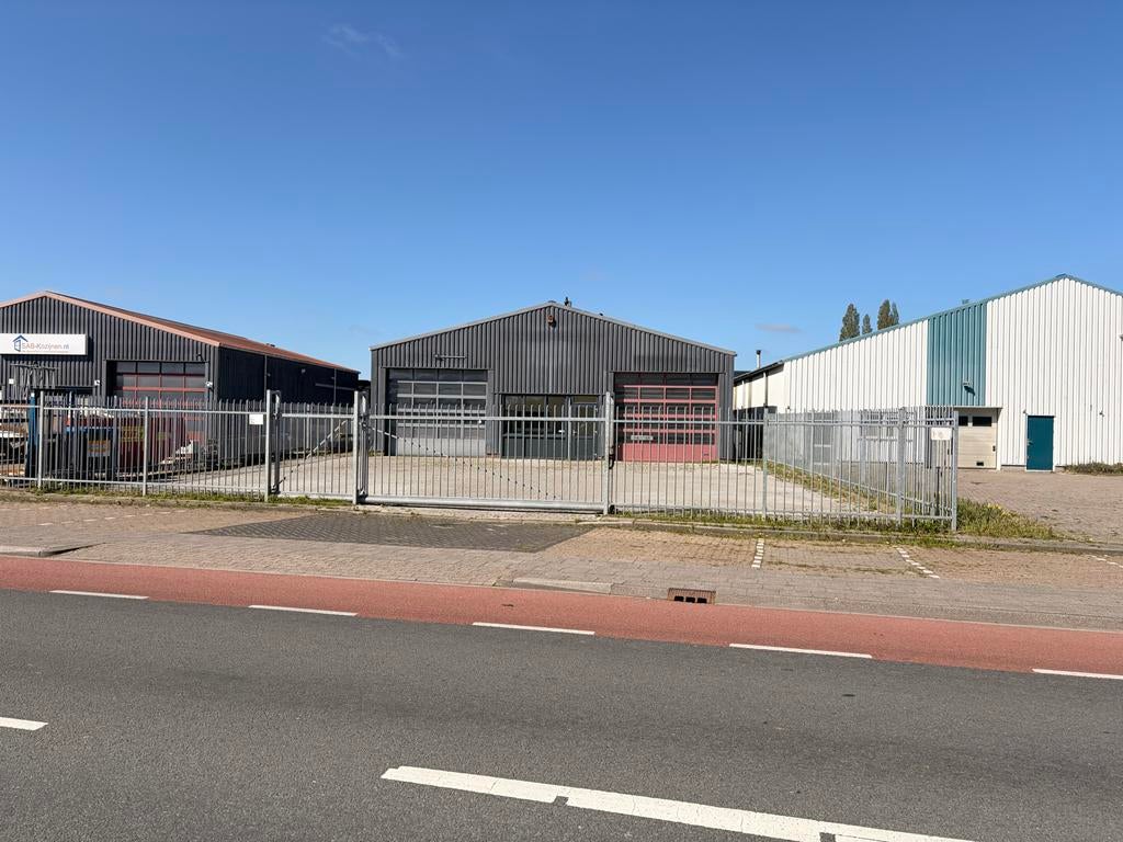 Loods te koop langdeelstraat 5 Leeuwarden, 375 m², Koop, Opslag of Loods