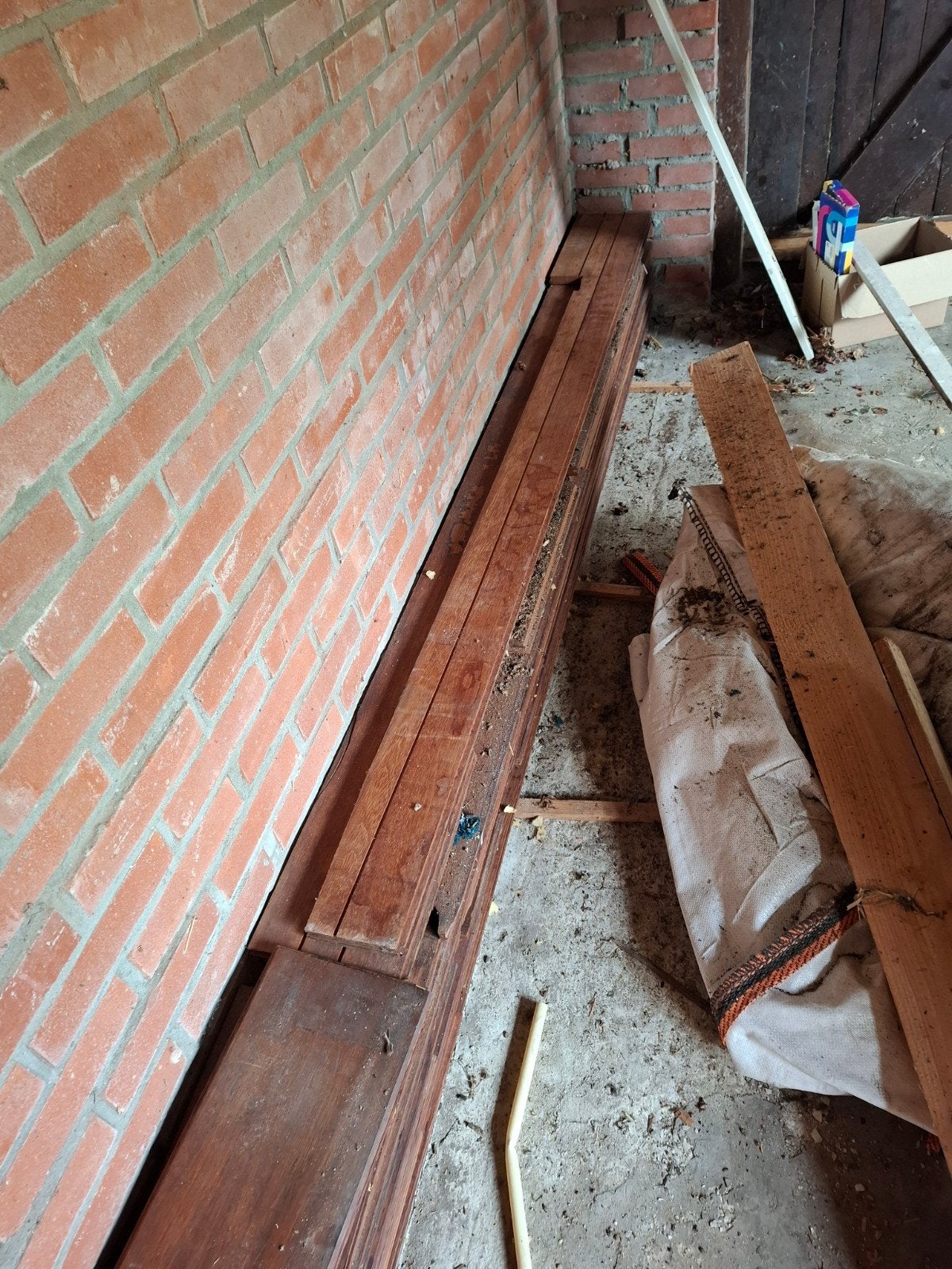 Gebruikte houten meranti vloer planken, Doe-het-zelf en Verbouw, Ophalen, Gebruikt, Minder dan 25 mm, 250 tot 300 cm