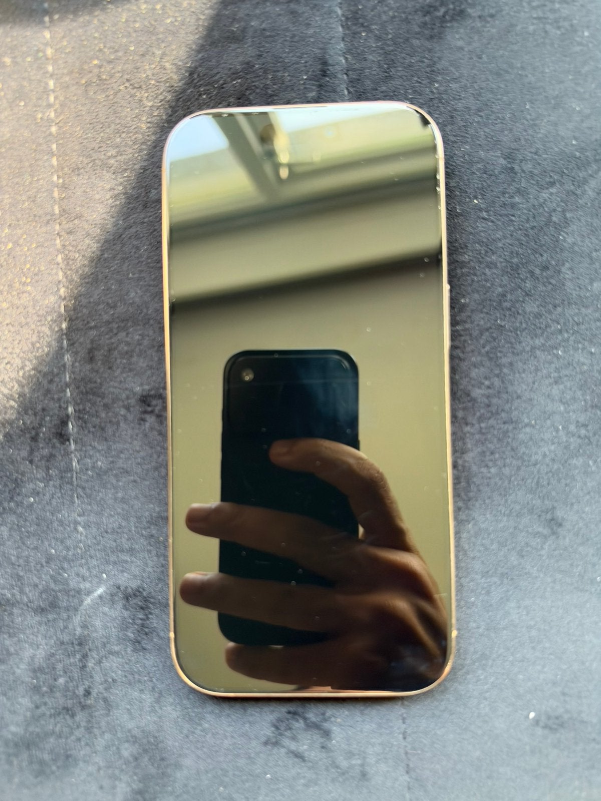 Foto 3 van Iphone 16 PRO 128GB
