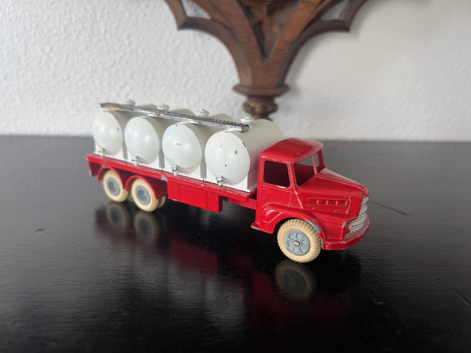 JRD nr.128 Unic camion laitier (zeldzame kleur), Verzenden, Zo goed als nieuw, Auto, Overige merken