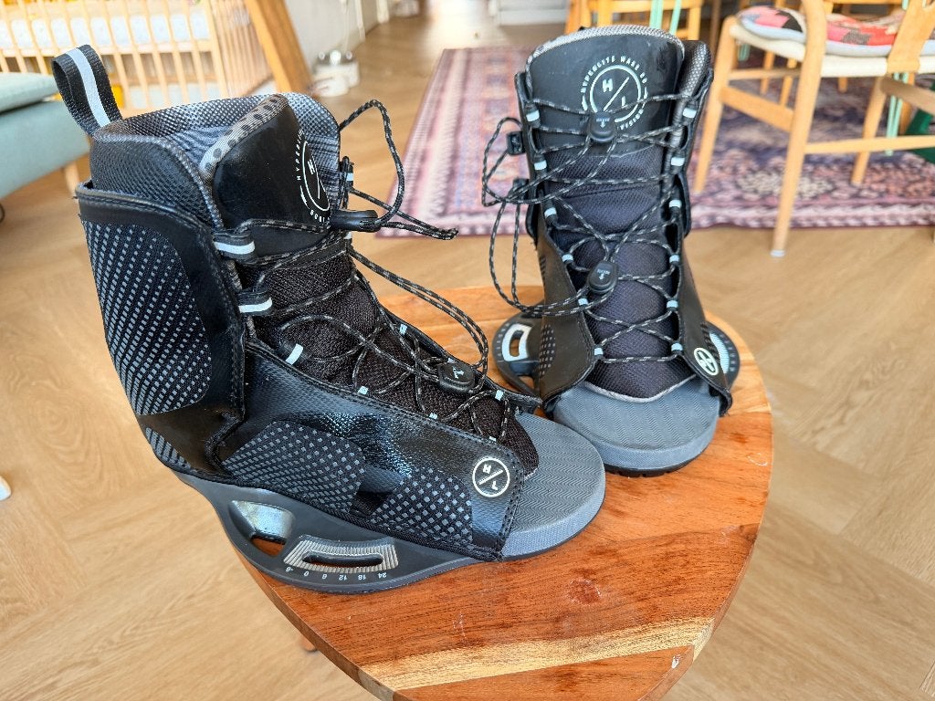 Hyperlite Remix WakeBoard Bindings, Watersport en Boten, Wakeboarden, Ophalen of Verzenden, Zo goed als nieuw, Schoenen